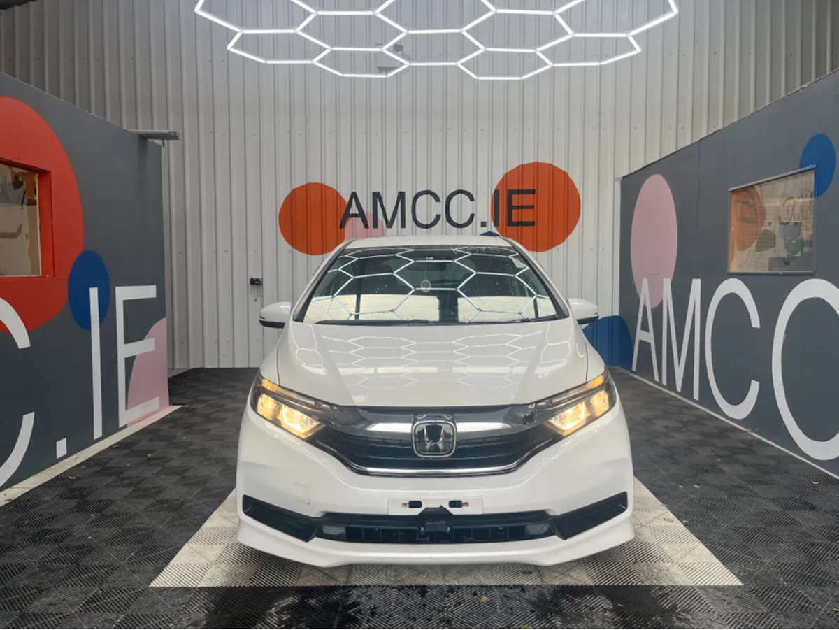 Honda Shuttle ONLY €15950! HONDA SHUTTLE 1.5 HYBRI - Image 3
