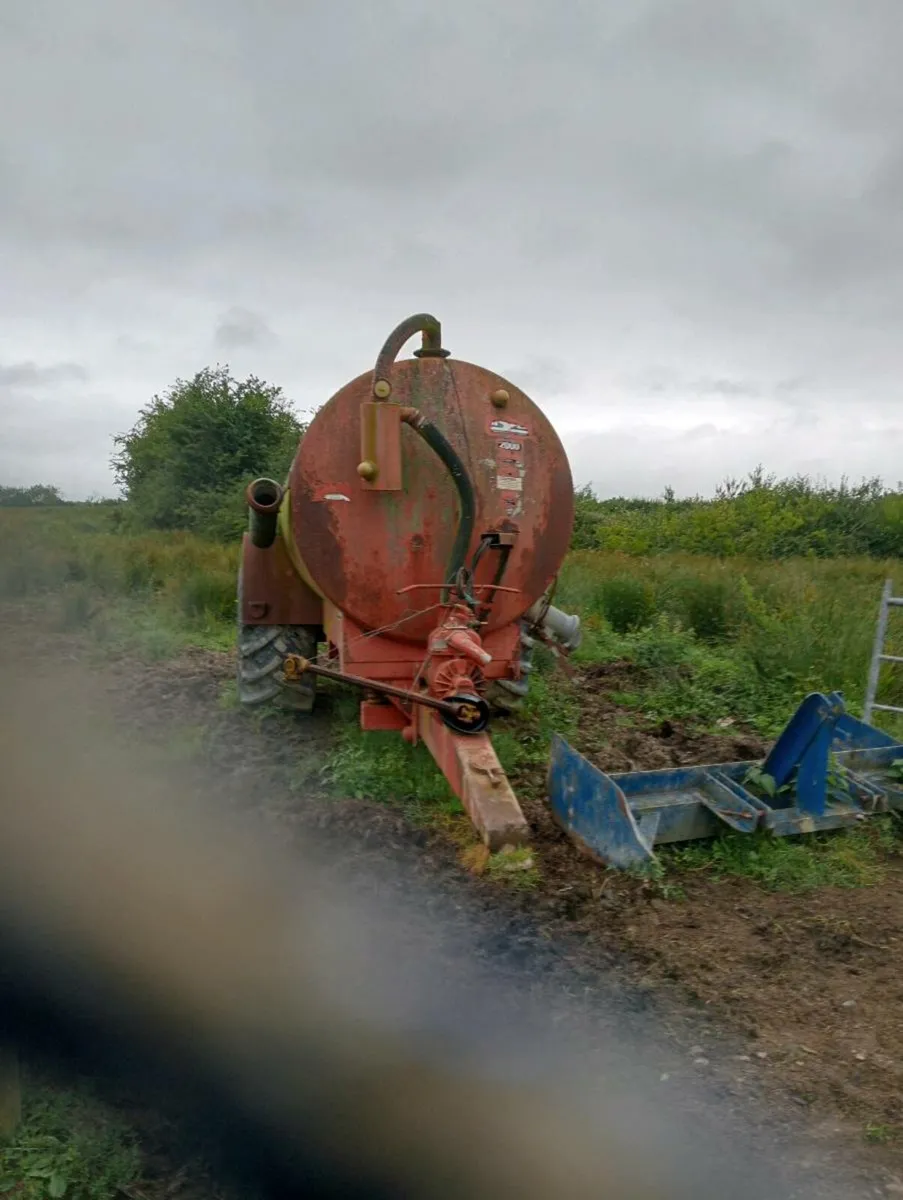 Vacuum tank - Image 2