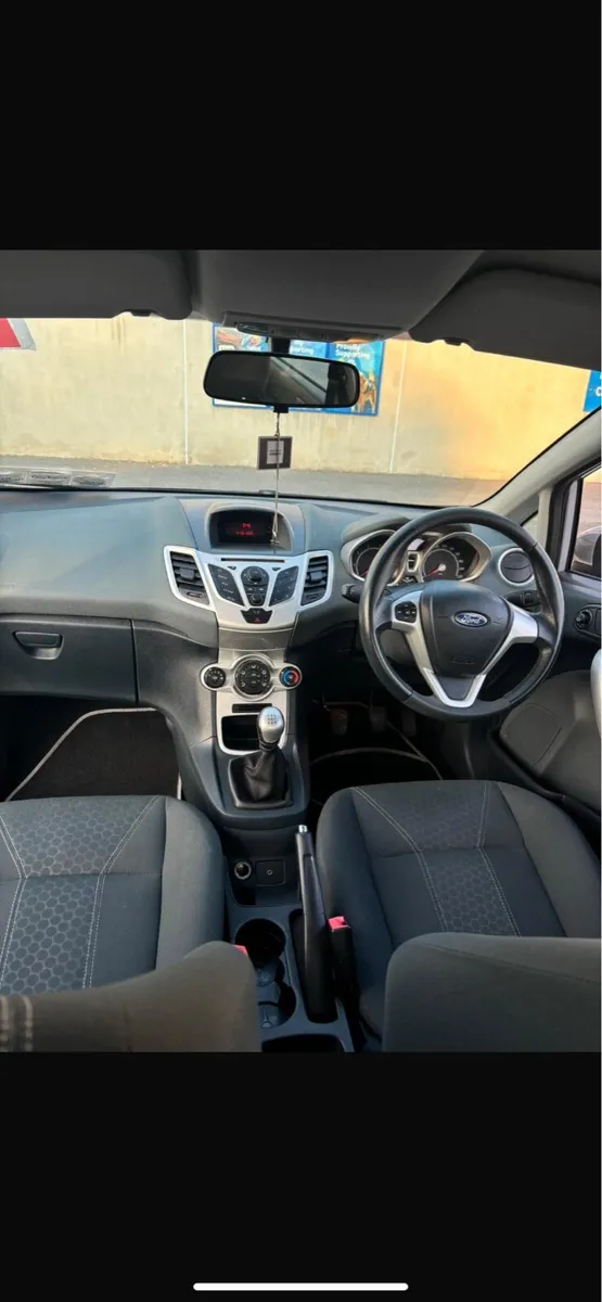 Ford fiesta 1.25 Titanium - Image 4