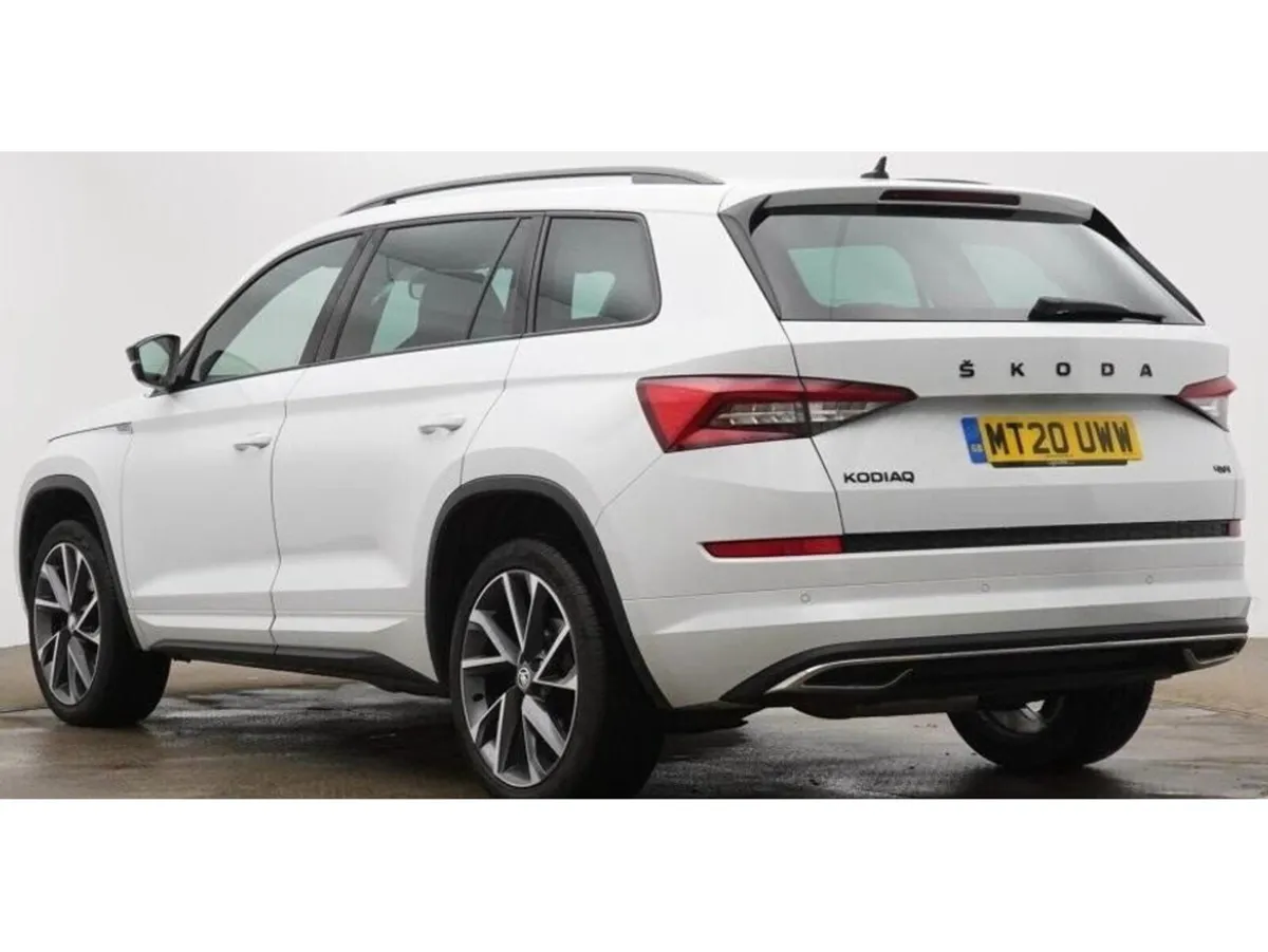 Skoda Kodiaq 2.0 TDI SportLine SUV 5dr Diesel DSG - Image 2