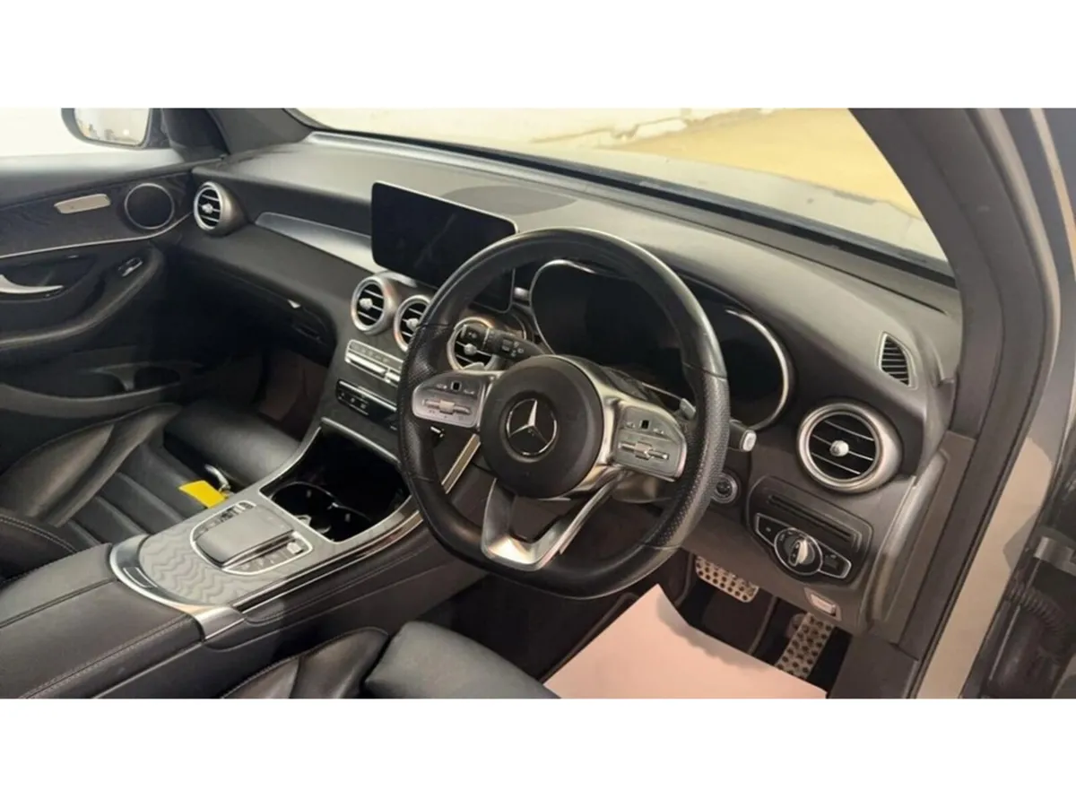 Mercedes-Benz GL-Class 2.0 GLC220d AMG Line (Premi - Image 2