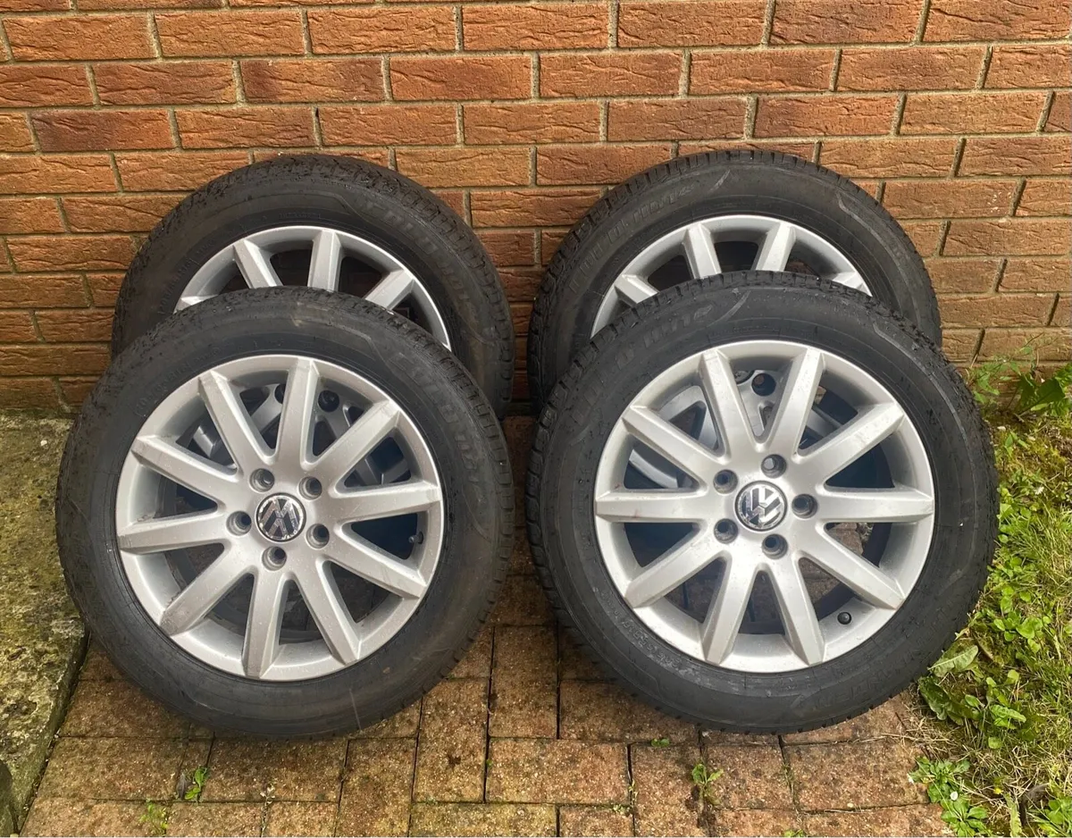 VW 16” alloy wheels & new tyres - Image 1