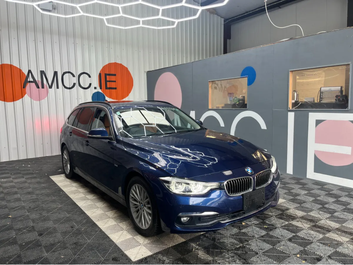 BMW 3-Series 320D TOURING / 108k KMs / HEATED SEAT - Image 1
