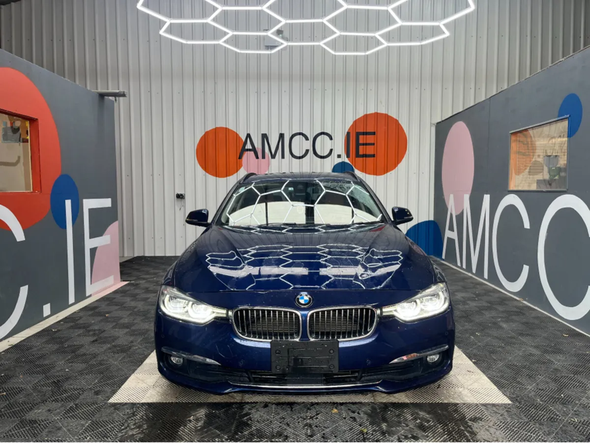 BMW 3-Series 320D TOURING / 108k KMs / HEATED SEAT - Image 2