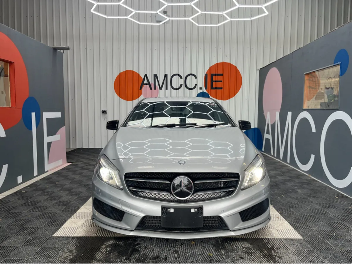 Mercedes-Benz A-Class A180 SPORT / 65k KMs / REVER - Image 2