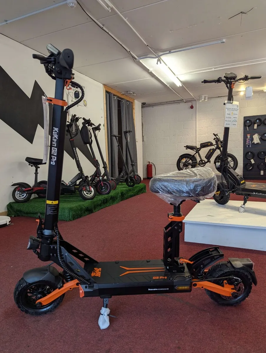 Electric Scooter - Kukirin G2 Pro - Image 2