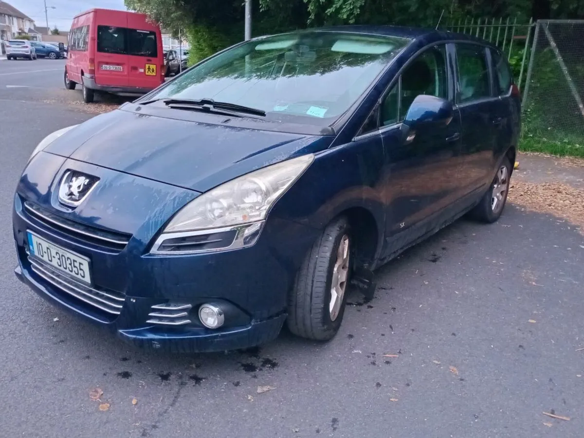 2010 Peugeot 5008 7 seater - Image 4
