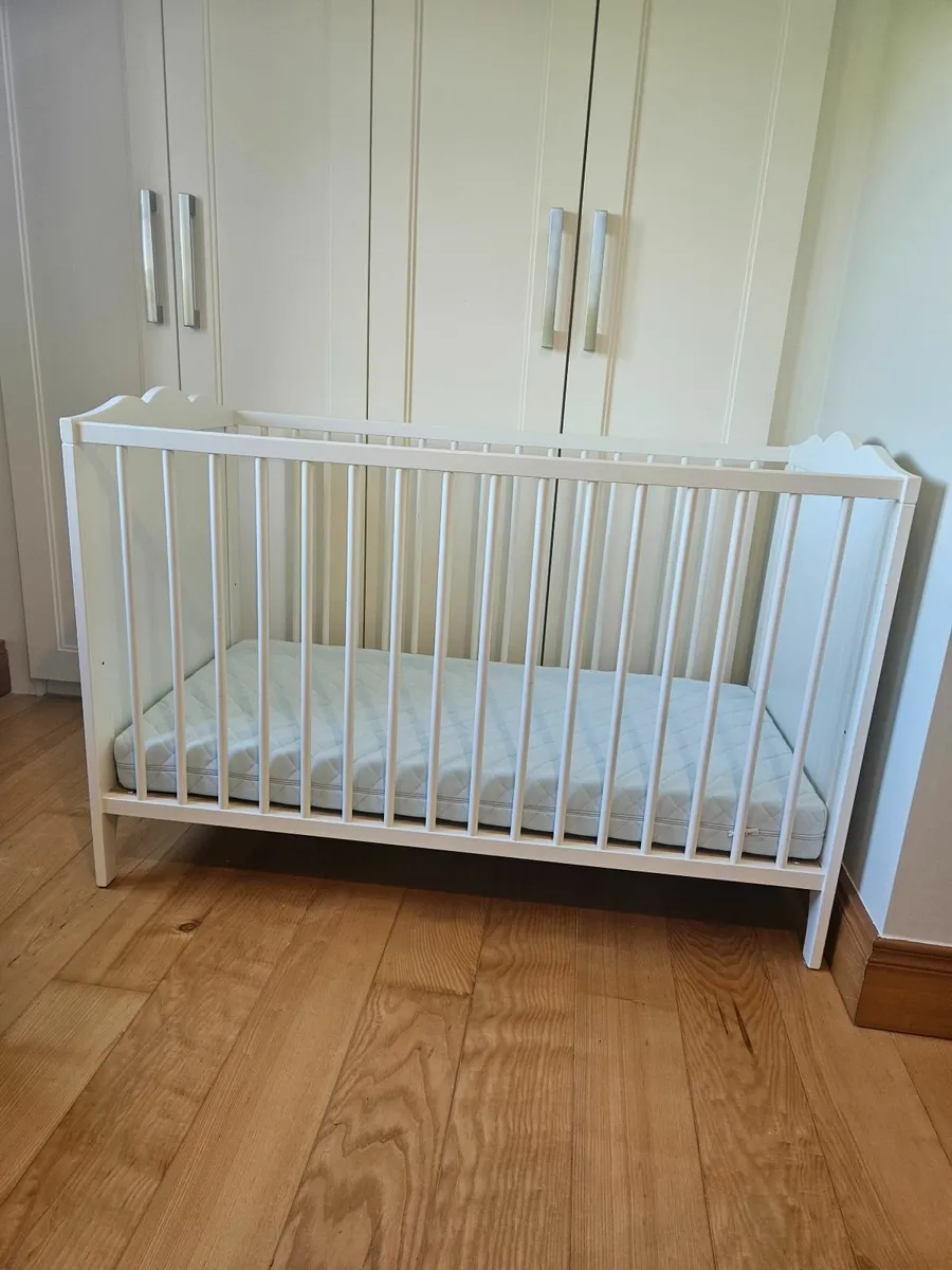 cot