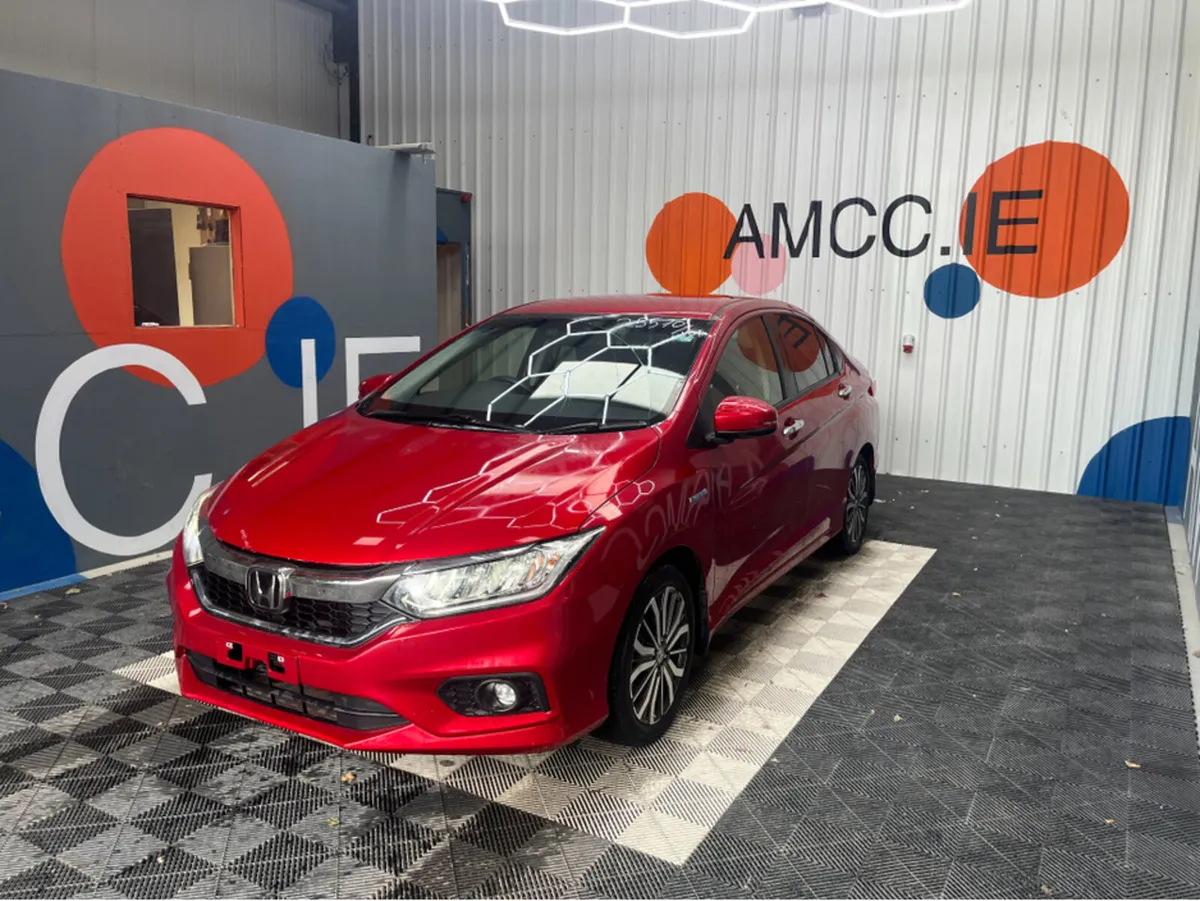 Honda Grace HONDA GRACE AUTOMATC EX SENSING HEATED - Image 3