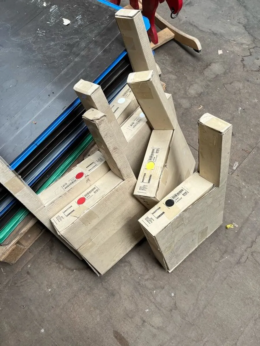 Children's chairs - Image 3