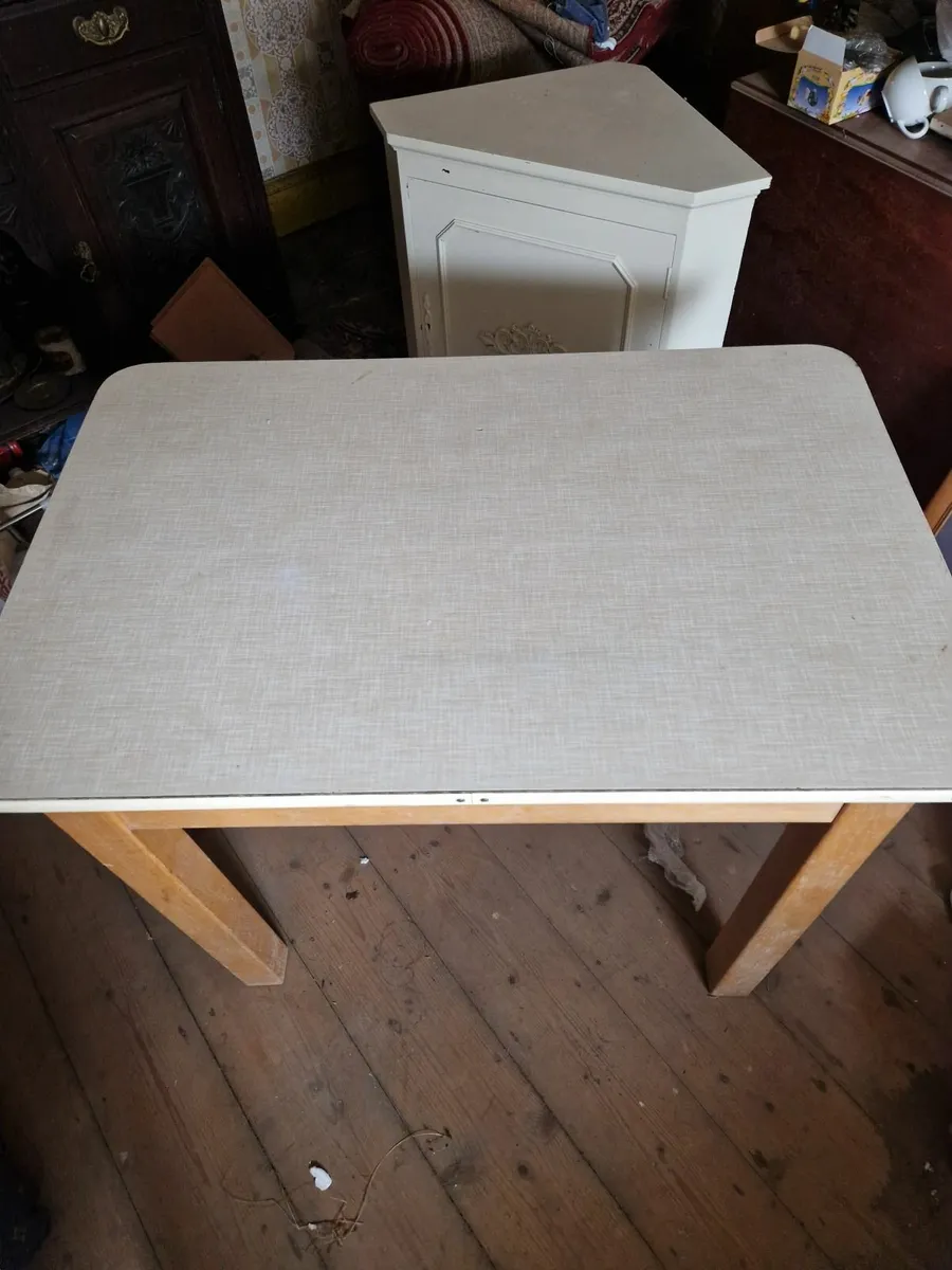 Vintage Retro Formica Kitchen Table - Image 4