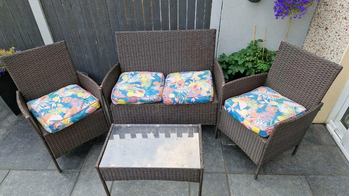 Garden furniture set - Image 1
