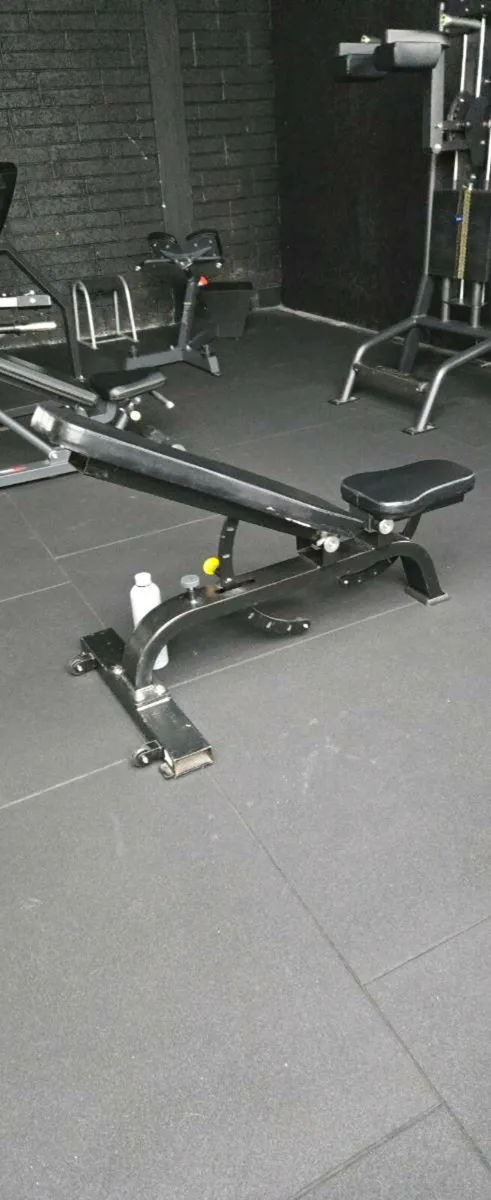 Commercial gym equipment - Image 3