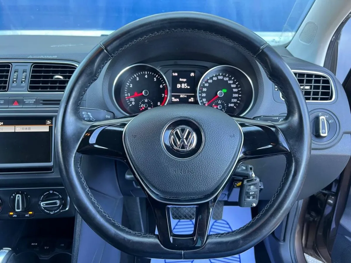 Volkswagen Polo COMFORTLINE 1.2 TSI AUTO // NEW 17 - Image 4