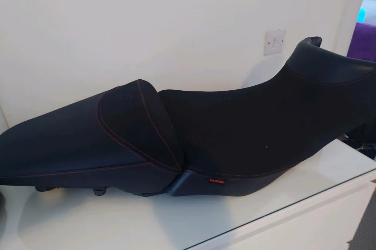 Honda NT 1100 2021 to 2024 comfortable seats - Image 1