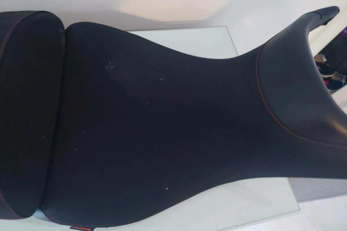 Honda NT 1100 2021 to 2024 comfortable seats - Image 4