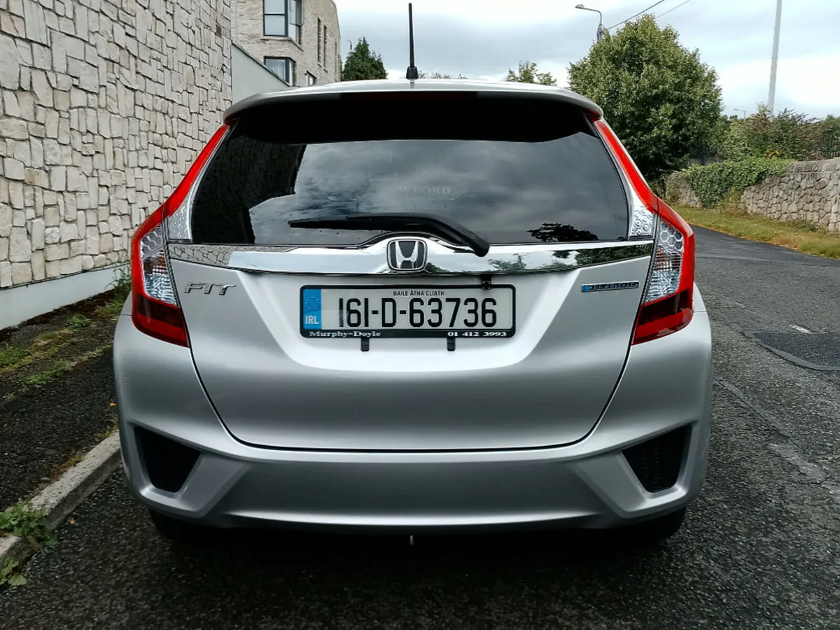 Honda Fit GP5 Hybrid 5DR Auto - Image 4