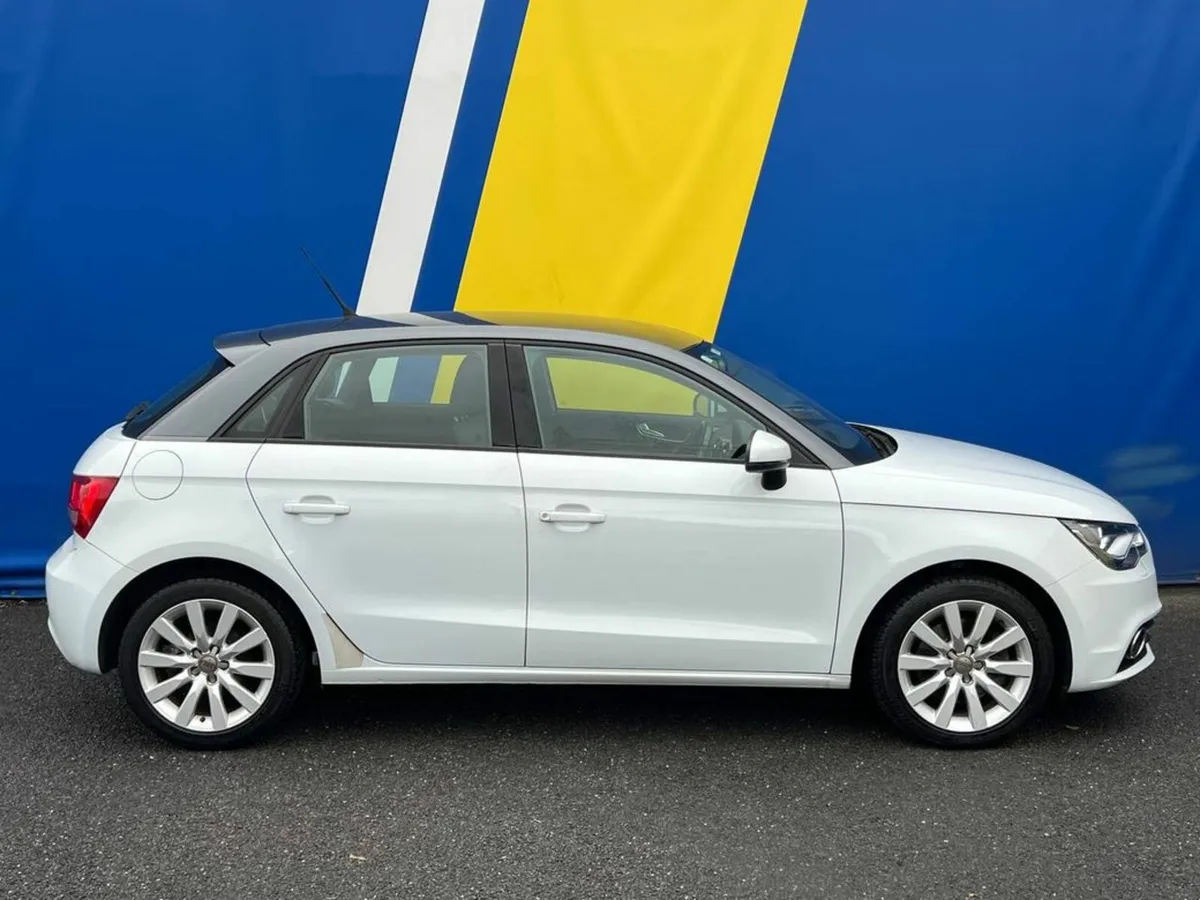 Audi A1 SPORTBACK 1.4 TFSI AUTO // HALF LEATHER IN - Image 2