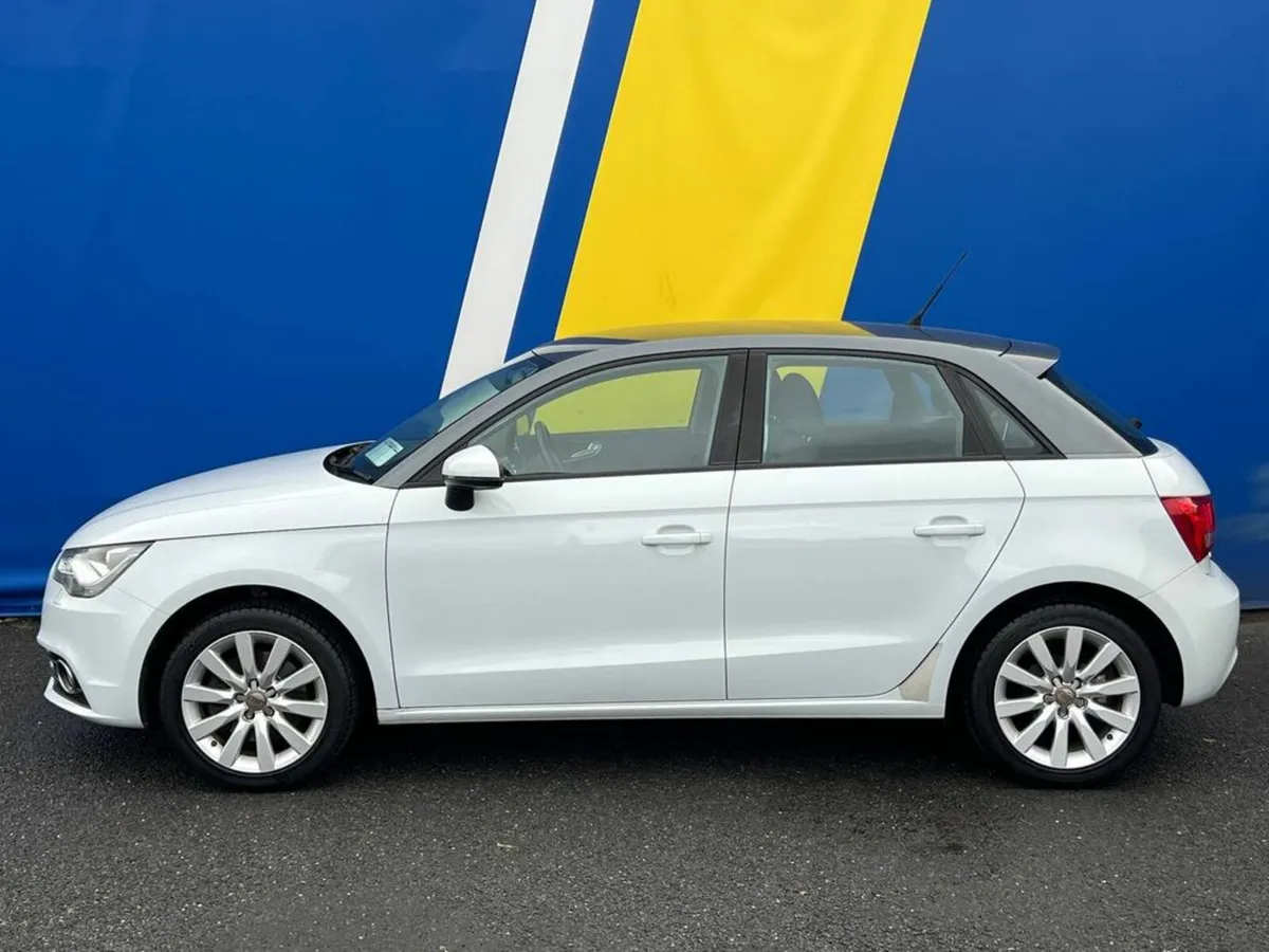 Audi A1 SPORTBACK 1.4 TFSI AUTO // HALF LEATHER IN - Image 3