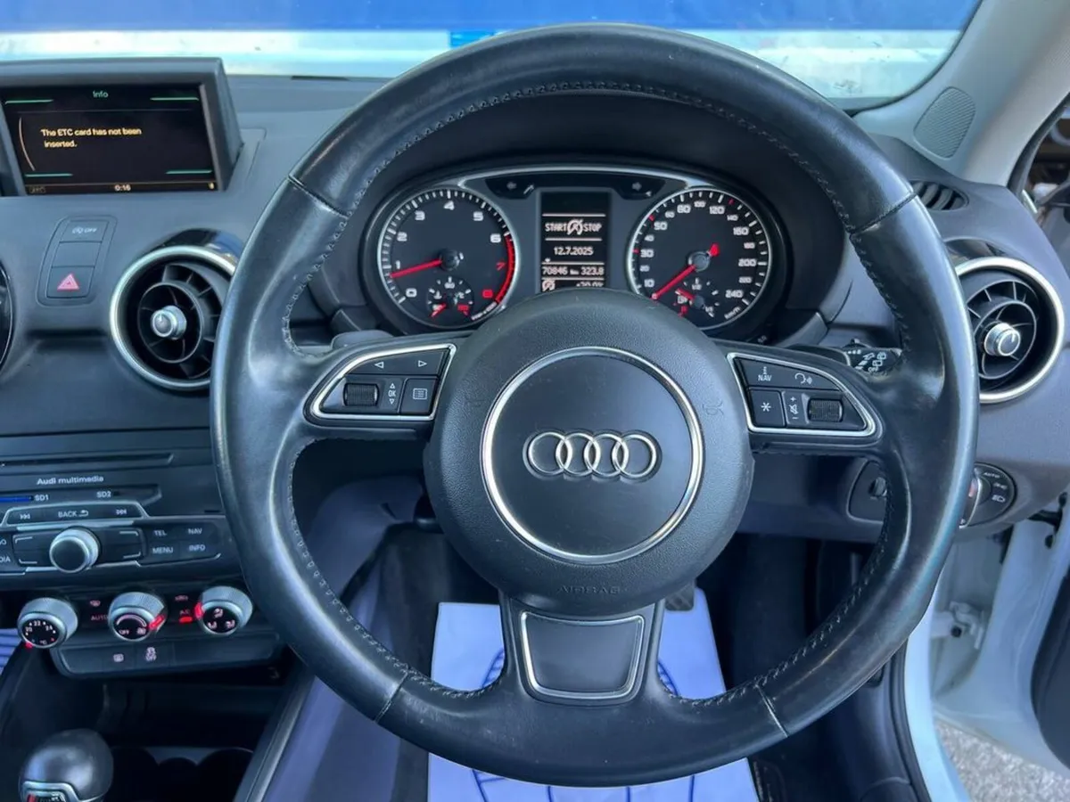 Audi A1 SPORTBACK 1.4 TFSI AUTO // HALF LEATHER IN - Image 4