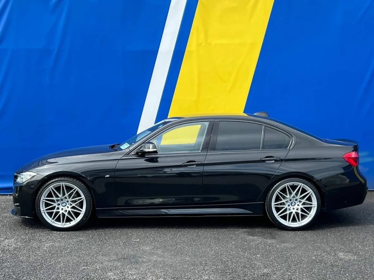 BMW 3-Series 320d M-SPORT COMPETITION PACK AUTO // - Image 3