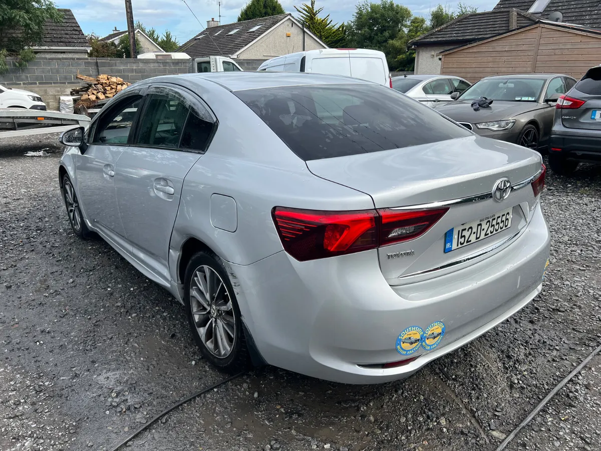 2015 Toyota Avensis 2.0 Diesel drive away - Image 3