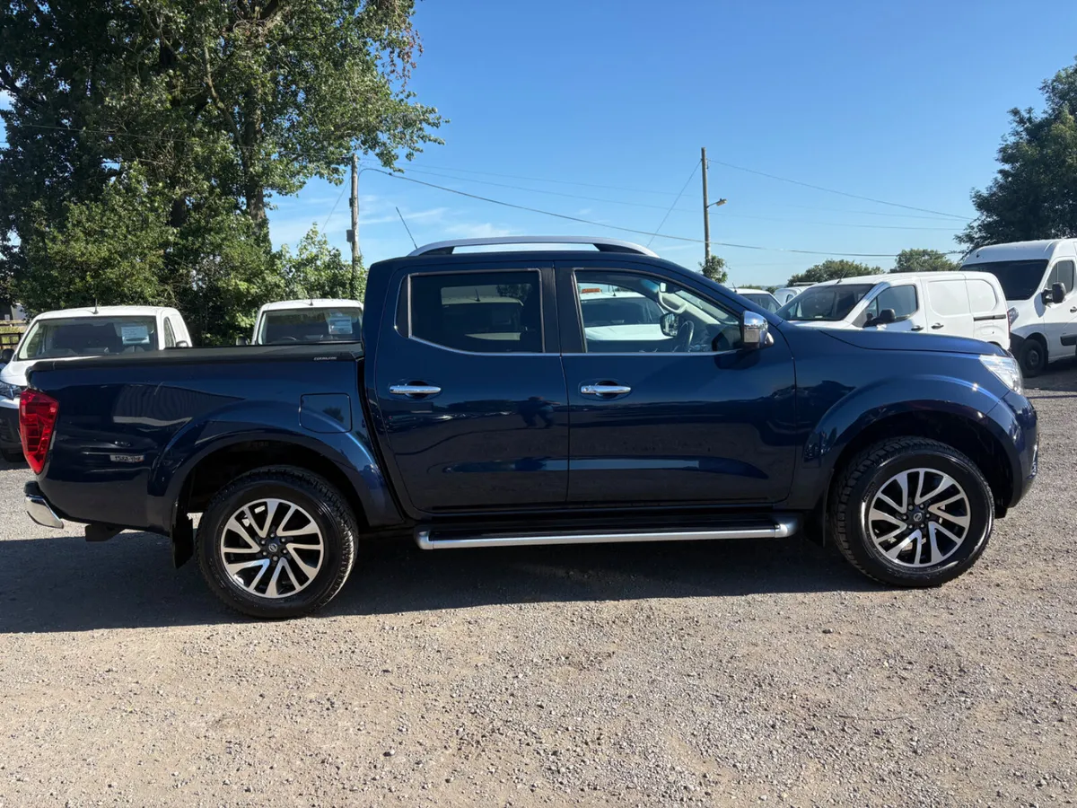 Nissan Navara Tekna - Image 4