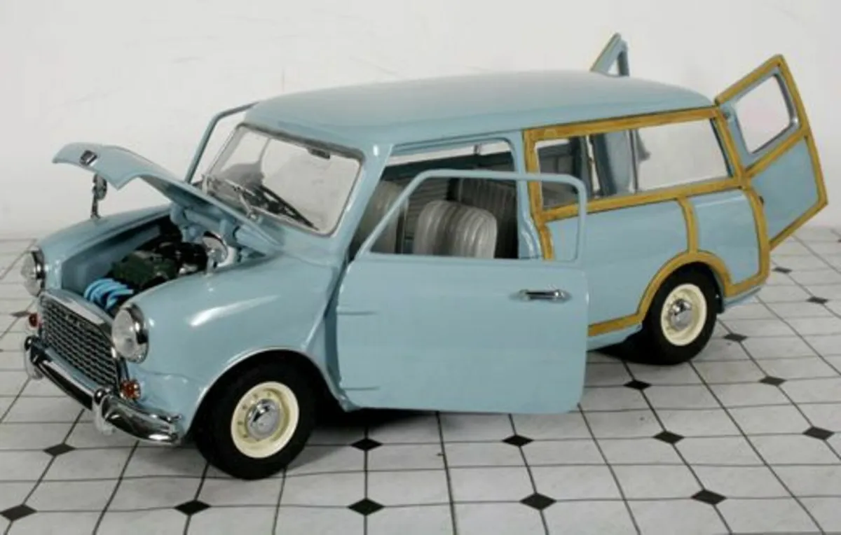 Austin Mini Countryman 1/18 - KYOSHO - NEW IN BOX - Image 4