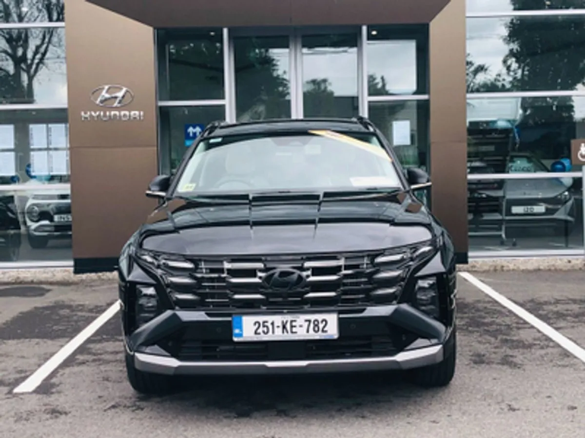 Hyundai Tucson Platinum 1.6 Plug-in Hybrid - Image 2