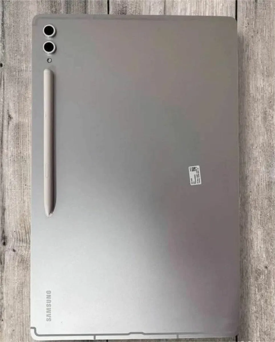 Samsung Galaxy Tab S10 Ultra 14 - Image 1