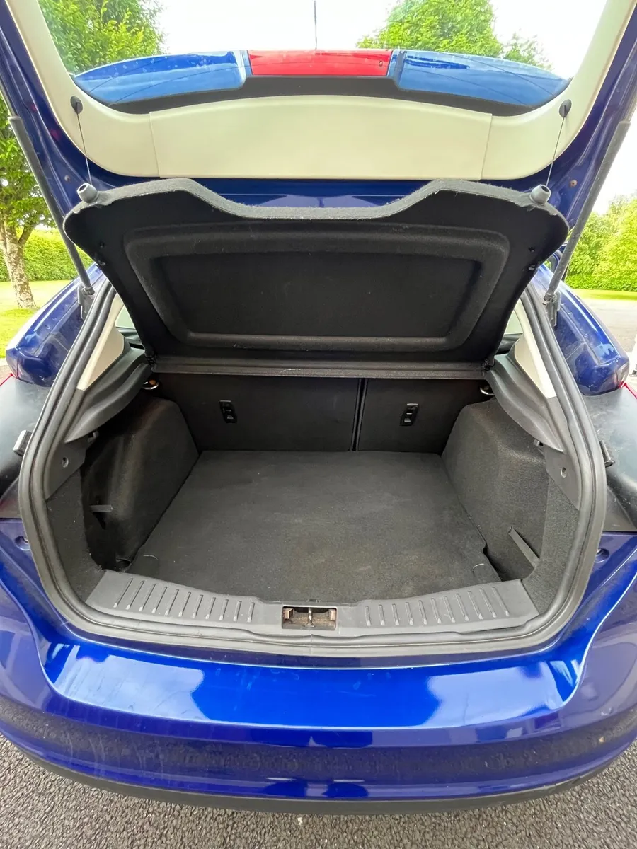 Ford Focus 2015 - Image 3