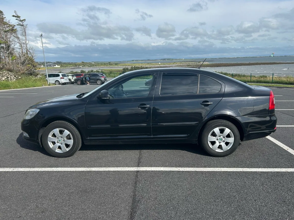 2012 Skoda Octavia Elegance 1.6 TDI - Image 2