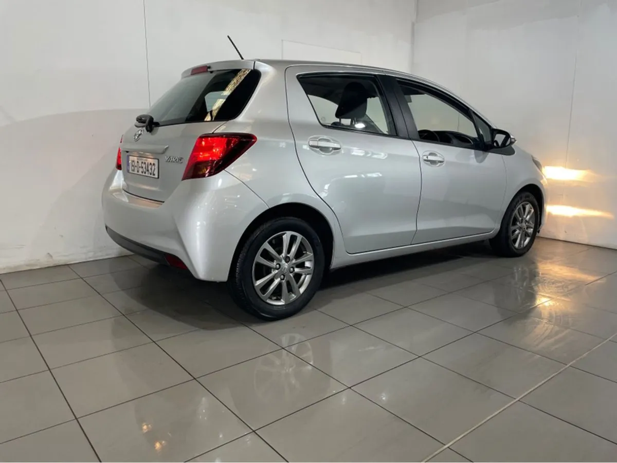 Toyota Yaris 1.33 Vvt-i Icon 5DR 99bhp NCT 10/26 - Image 3