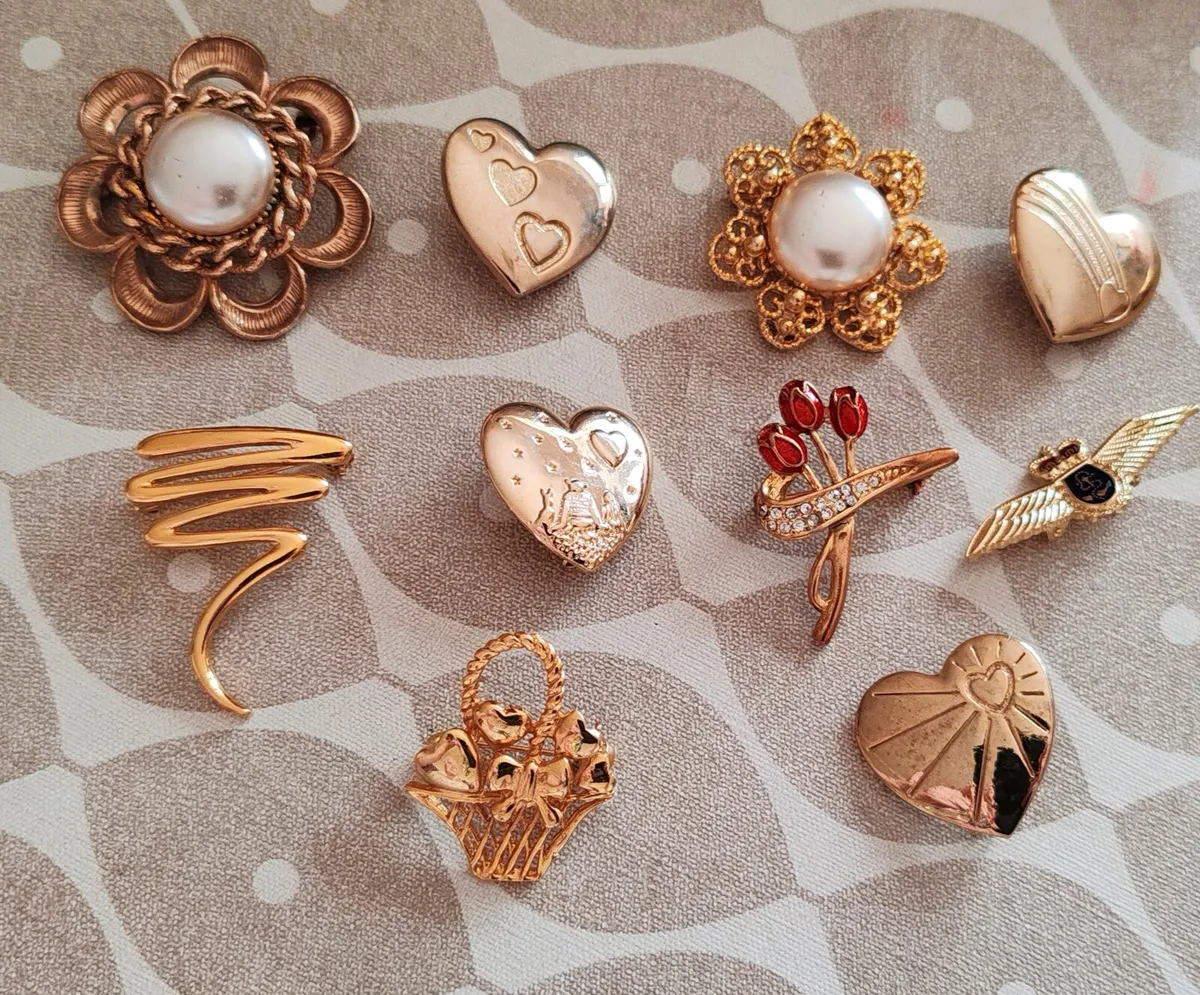 10 vintage brooches - Image 2
