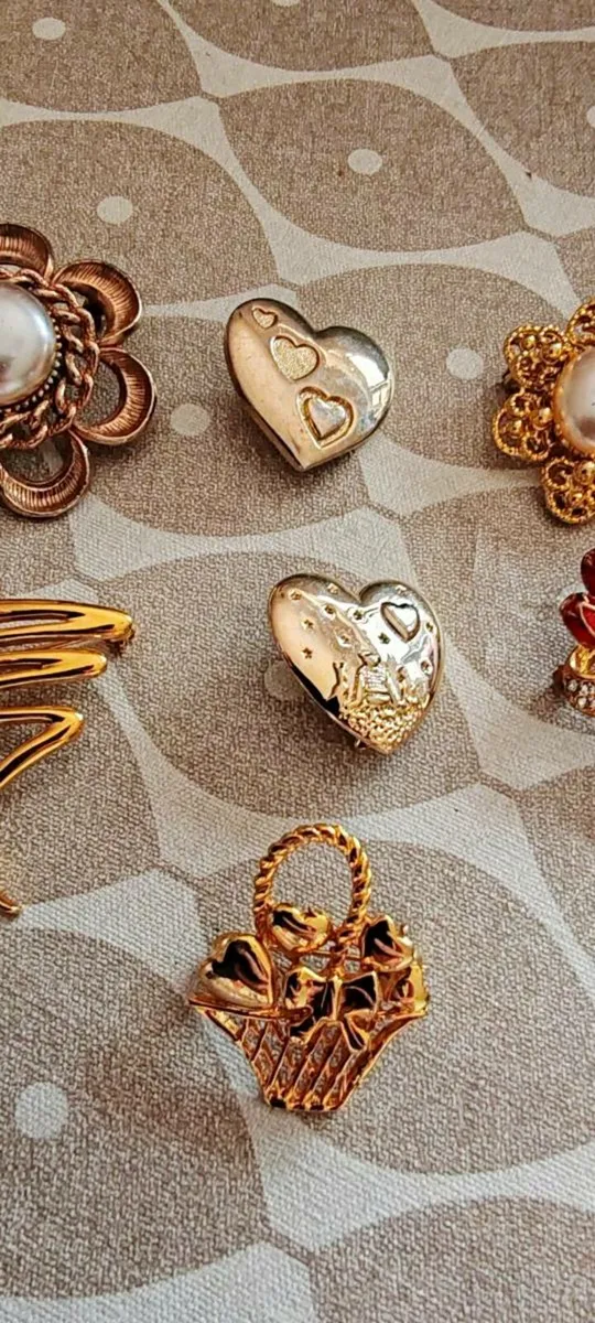 10 vintage brooches - Image 4