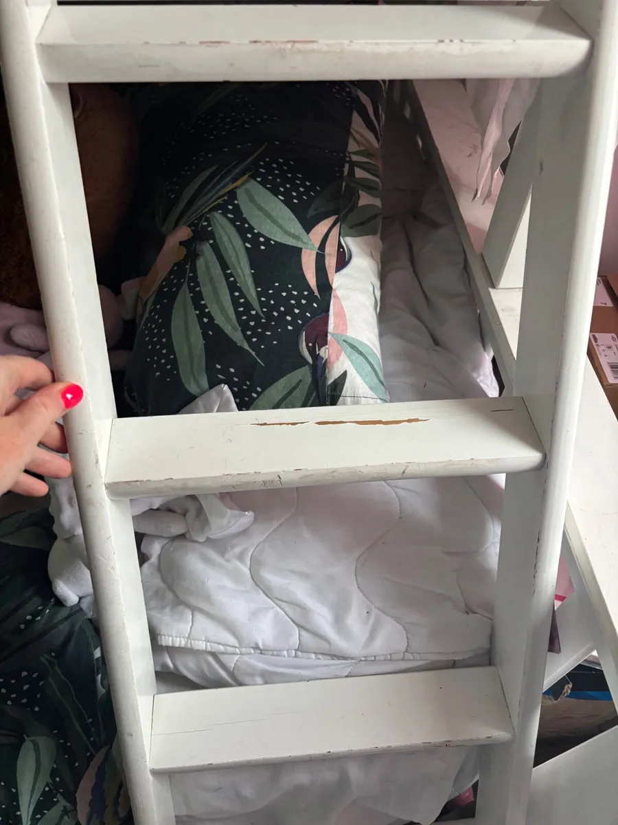 Triple bunk bed - Image 2