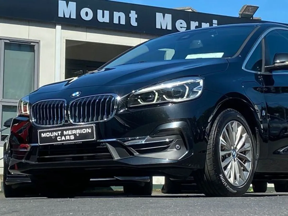 BMW 2 Series Active Tourer 225Xe Auto Leather - Image 2
