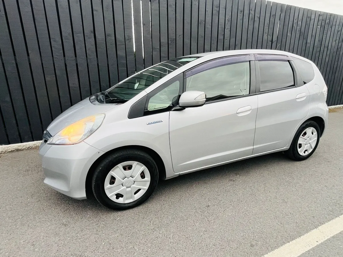 Honda Fit, Automatic Hybrid, 2013 NEW NCT - Image 2