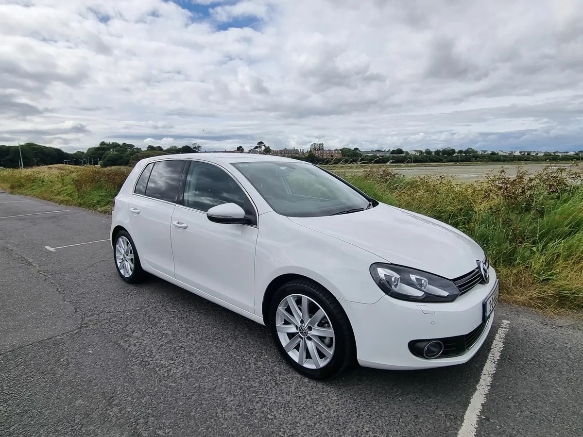 Volkswagen Golf 2012 - Image 1