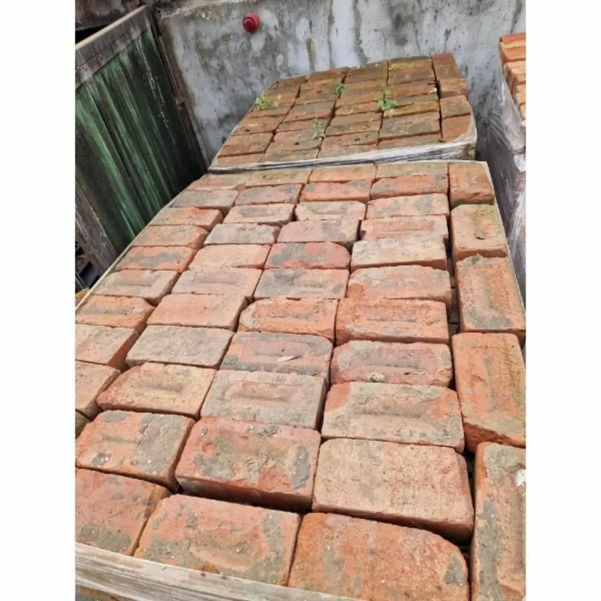 Reclaimed Dark Red Brick - Image 3