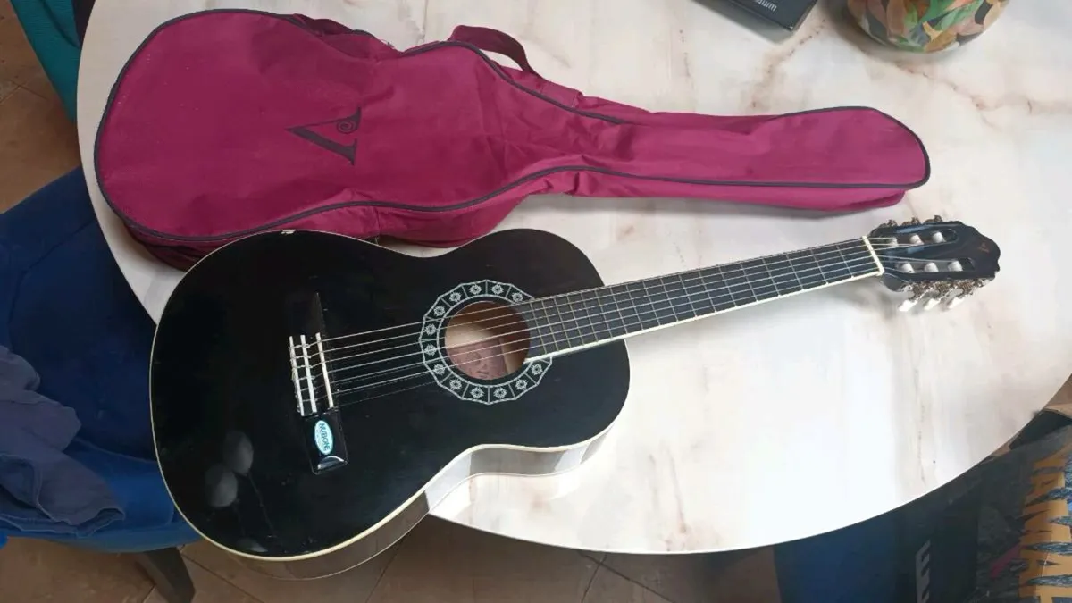 Valencia jnr guitar with bag, D18 - Image 1