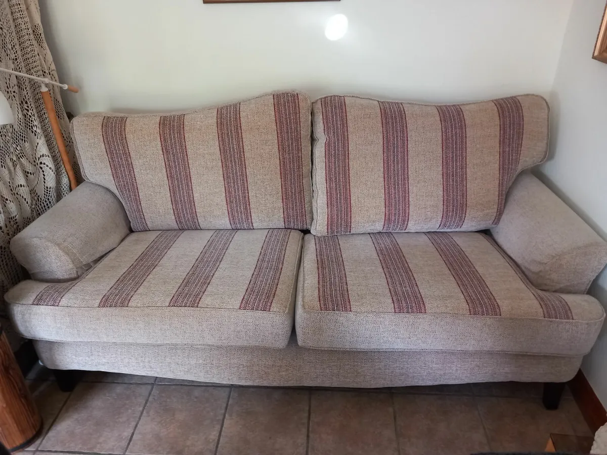 sofa - Image 2
