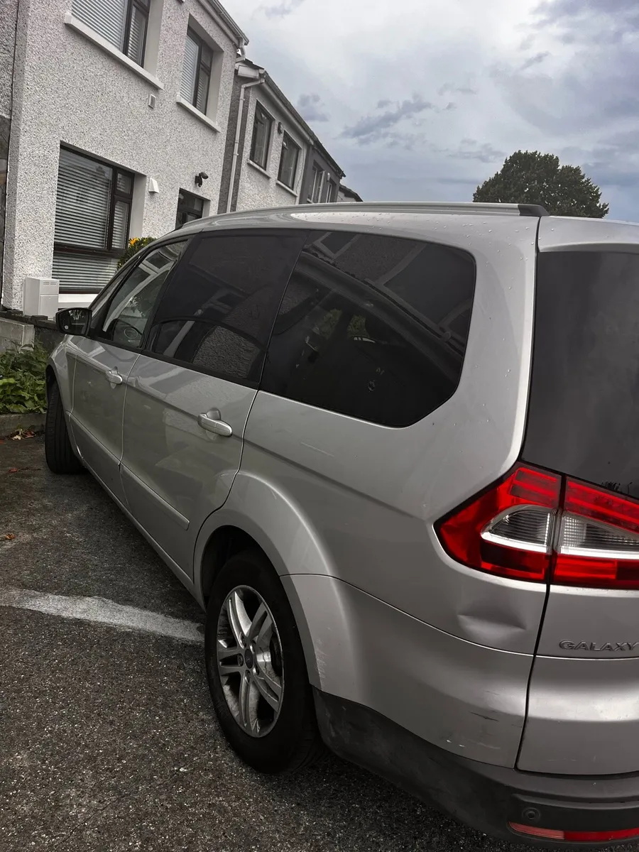 Ford galaxy - Image 3
