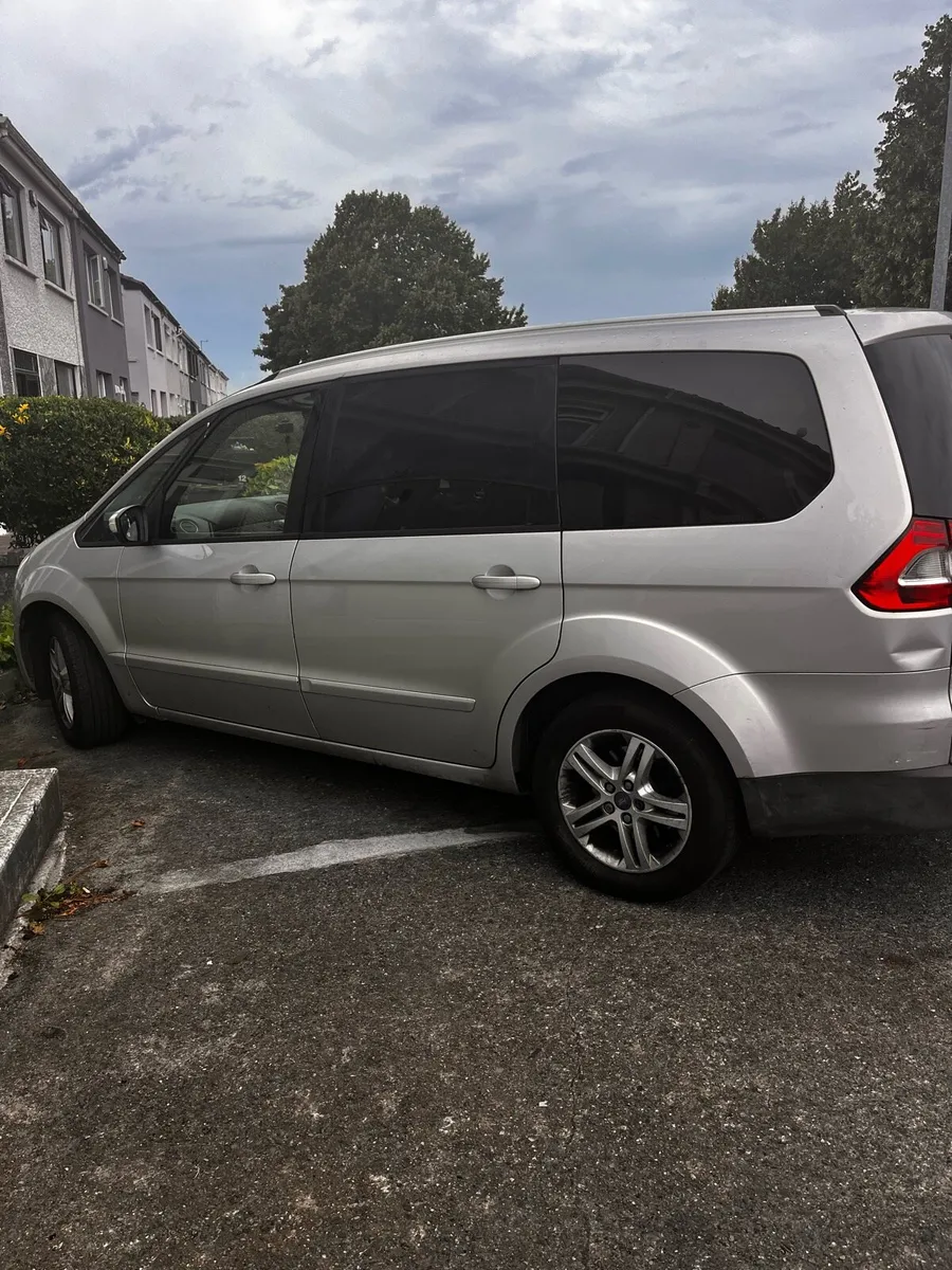 Ford galaxy - Image 4