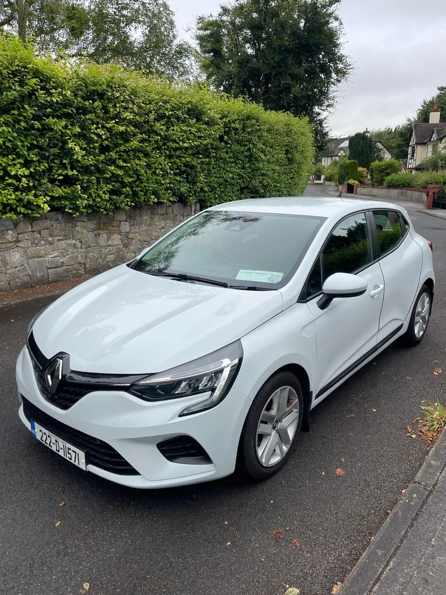 2022 Renault Clio Automatic €14,900 - Image 1