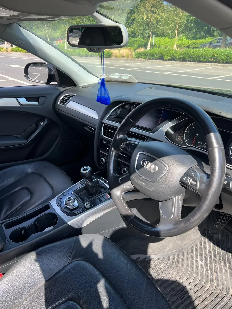 Audi A4 2013 - Image 4