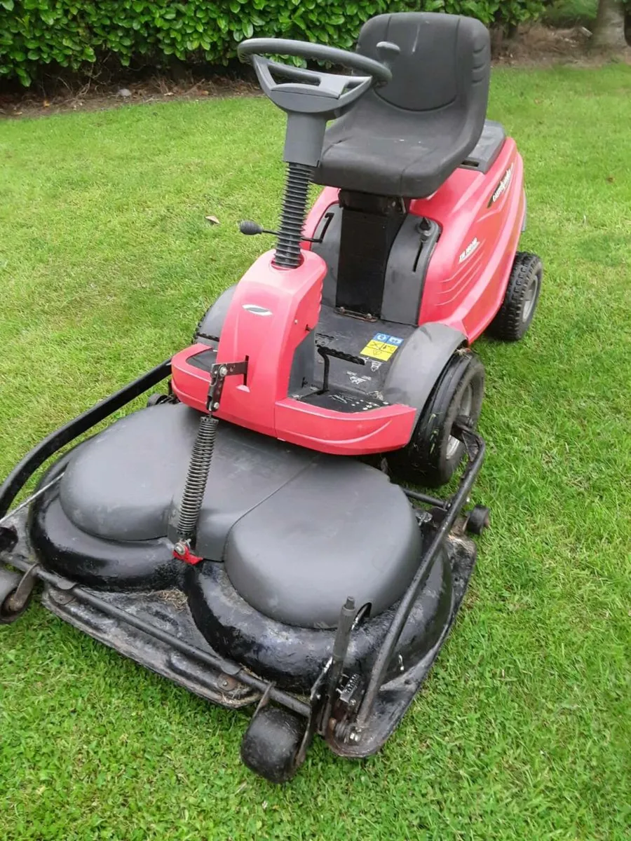 Ride on mower - Image 4