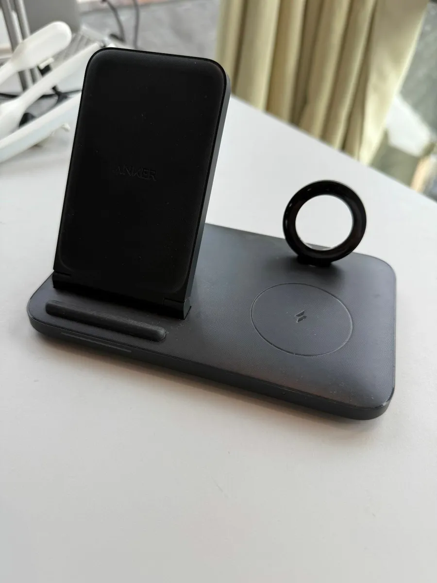 Anker 335 Wireless Charger 3 in 1