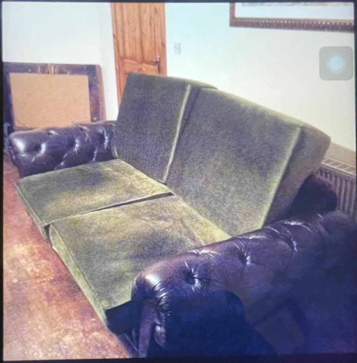 Luxurious Couch - Image 3