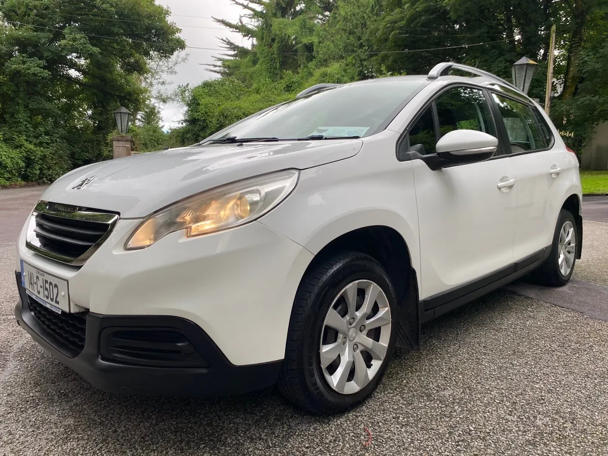 2014 PEUGEOT 2008 1.2 PETROL TINY MILEAGE - Image 4